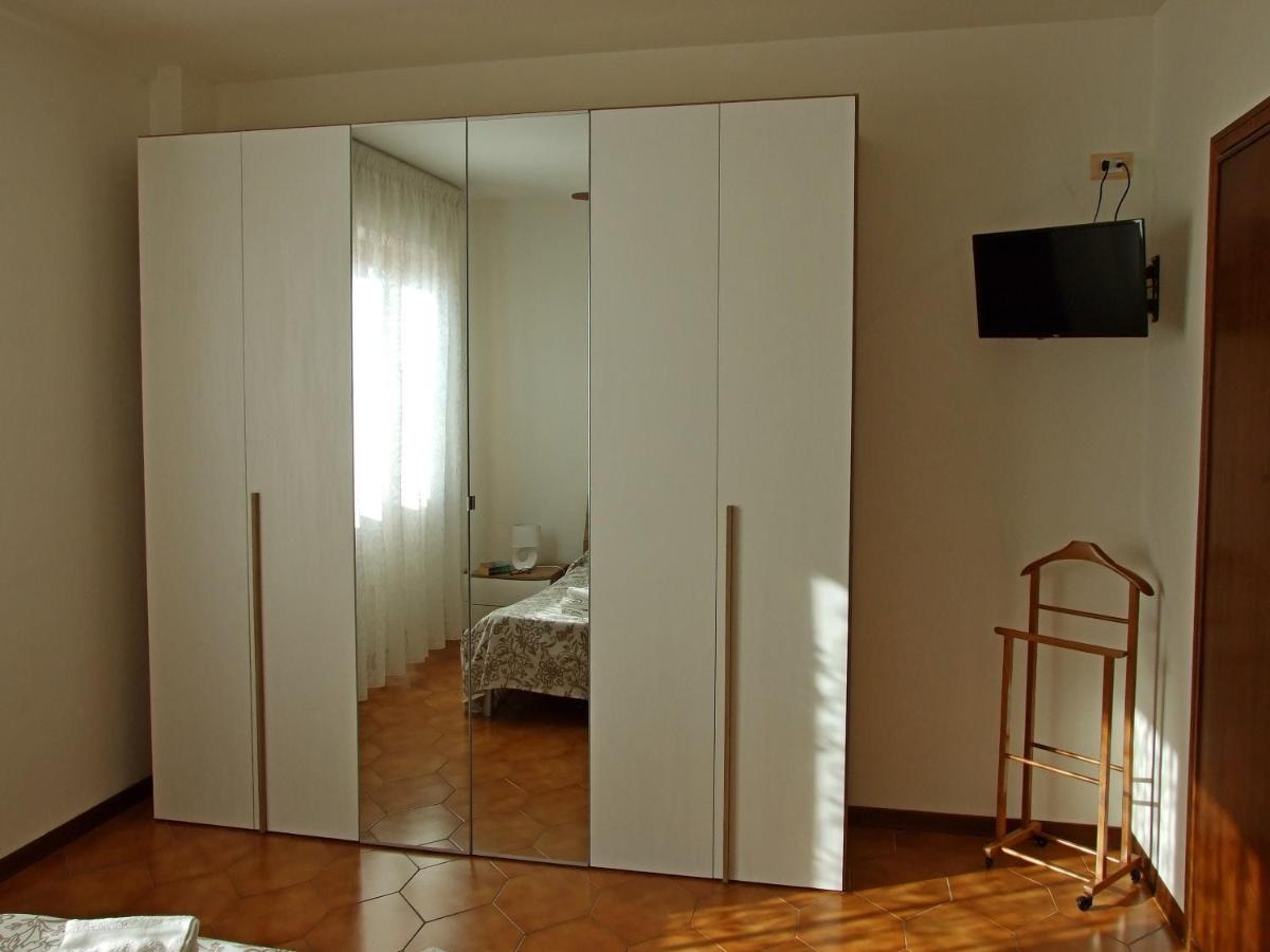 Appartamento Giotto - Free Parking Livorno Exteriör bild