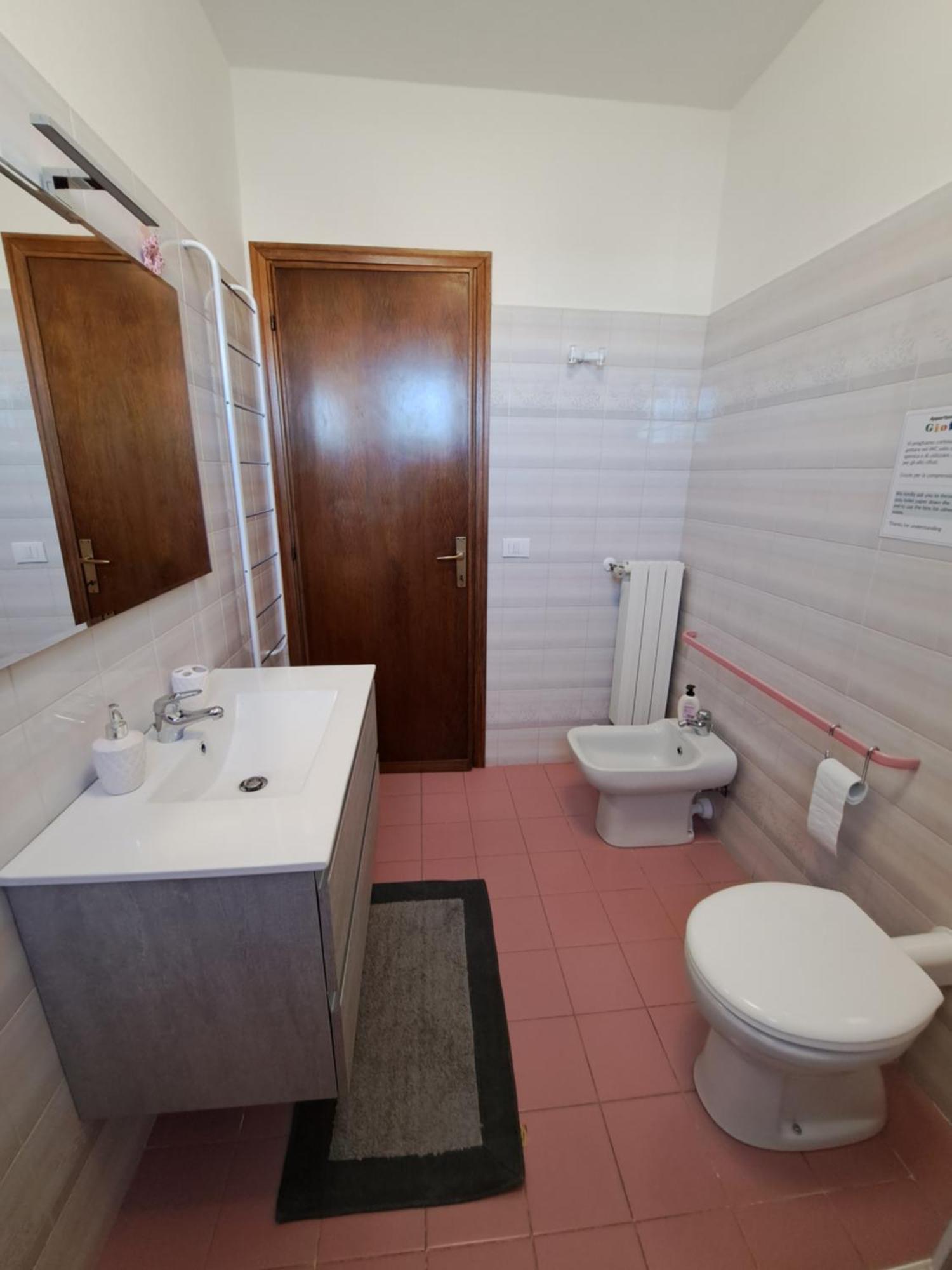 Appartamento Giotto - Free Parking Livorno Exteriör bild